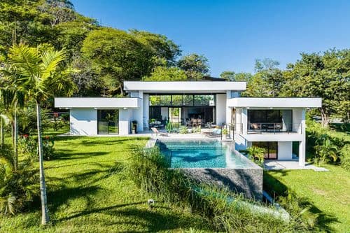 Villa Lux - Image 2