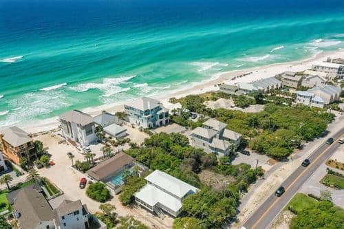 Beach Retreat - Image 2