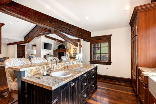 Inn House - Image 3