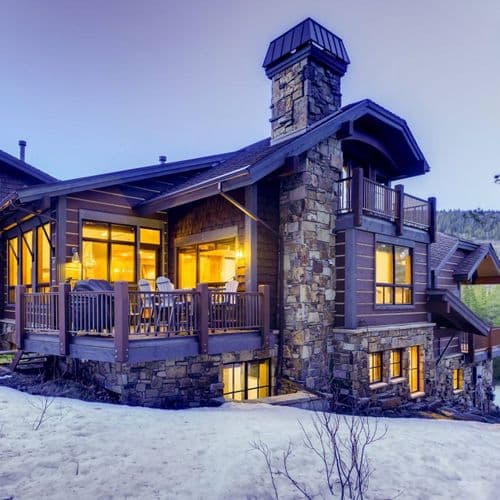 Snowy Pines House - Image 1