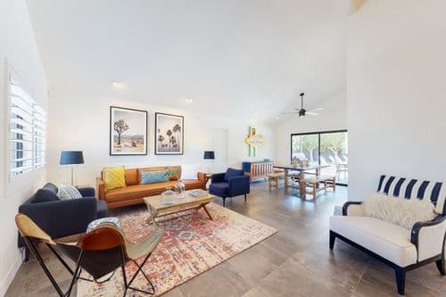 Freestone Modern Home - Image 2