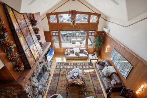 Timber Lodge at the Oaks - Image 2