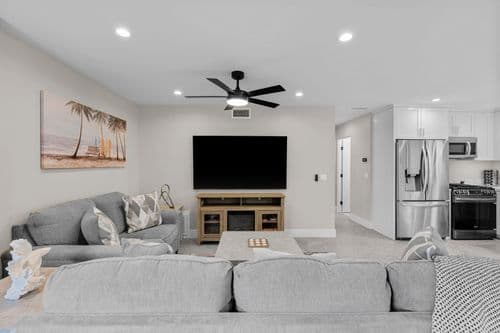 Modern Beach Vibes (Lower) - Image 2
