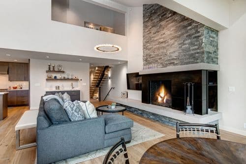 Little Belle Residence #5 - Image 3