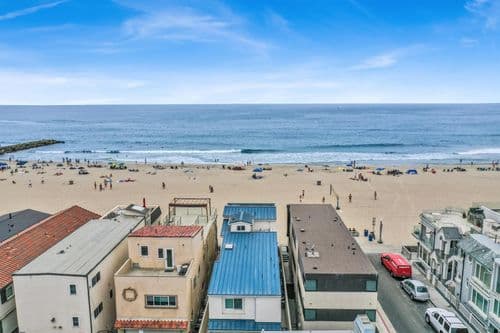Catalina Oceanfront - Image 2