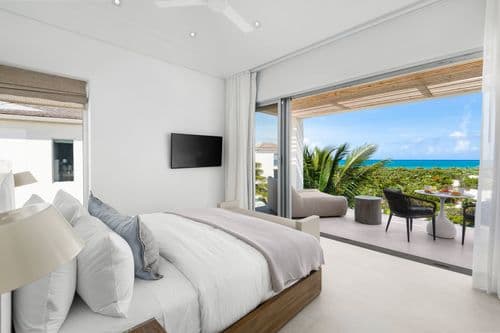 Grace Bay Four Bedroom Oceanview - Image 2