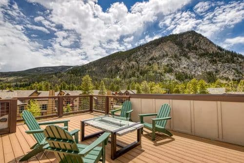2nd Ave Luxury Condo - Image 2