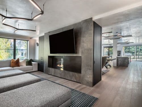 Aspen St. Lodge - Image 3