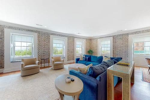 Rainbow Row Pied-À-Terre - Image 2