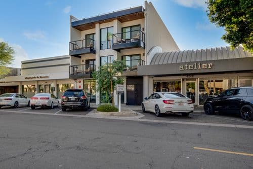 Craftsman Penthouse - Image 2
