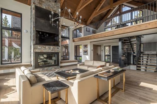 Skylark Chalet - Image 2