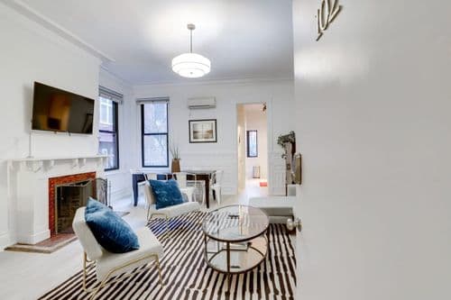 Victorian Residence - Image 3