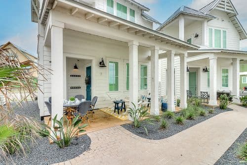 Barefoot Bungalow Home - Image 3