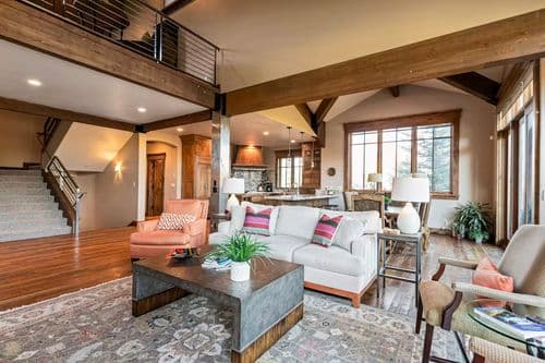 Gallivan Chalet - Image 3