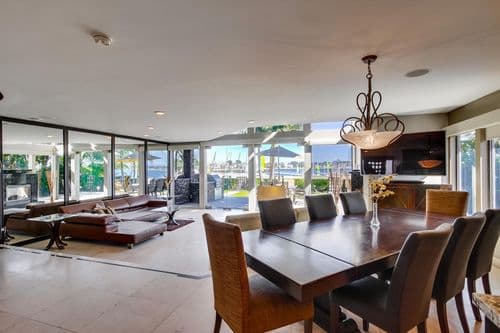 Villa on the Bay 6 - Image 3