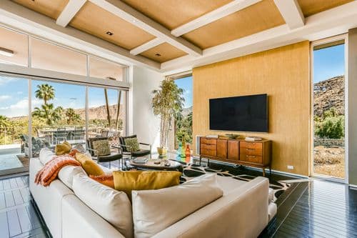 Lookout Home - Image 2
