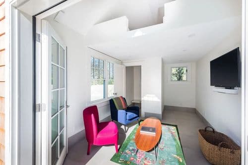 Breakwater Serenity House - Image 17