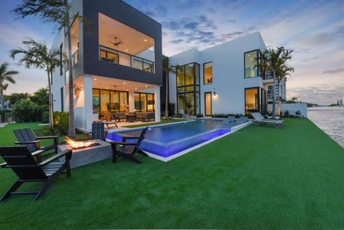 Seasage House  - Image 2