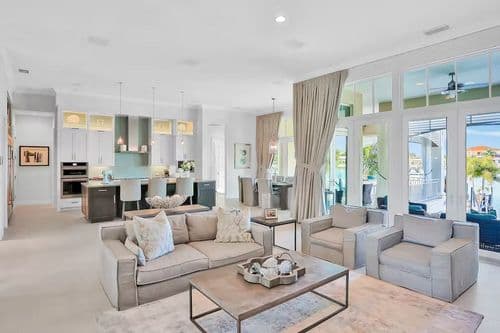 Island Estate Waterfront Villa - Image 3