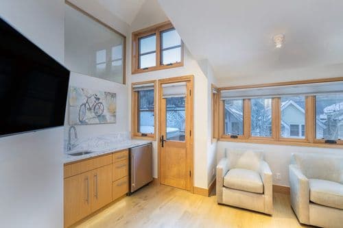 Aspen Terrace - Image 3