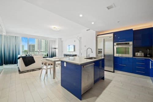 Azure Condo #804 - Image 3
