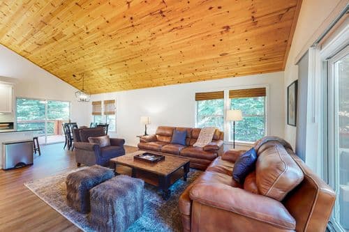 Trout Creek Retreat Home - Image 2