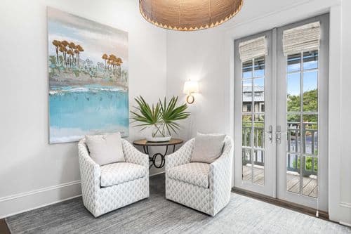 YOLO Cottage & Carriage - Image 3