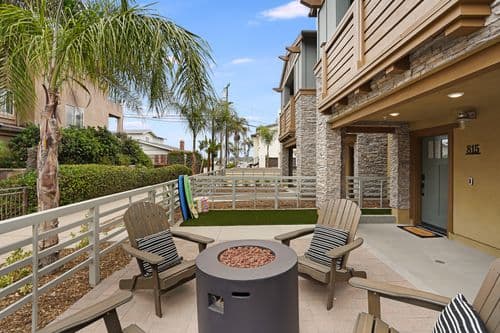 Bayside Cove Getaway - Image 3