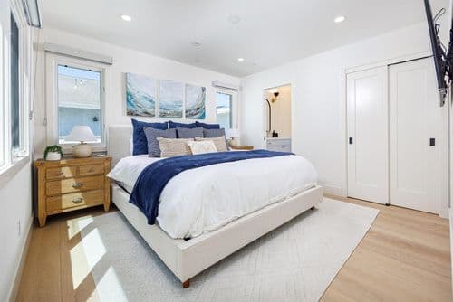 Sun Deck Haven - Image 2