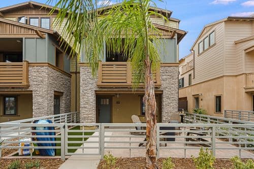 Bayside Cove Getaway - Image 2