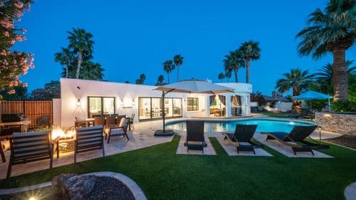 Spontaneous Desert Retreat - Image 2