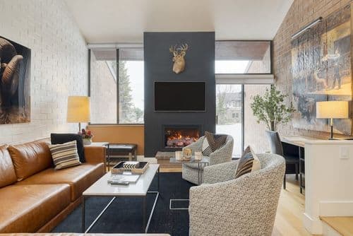 Parkside Condo - Image 3