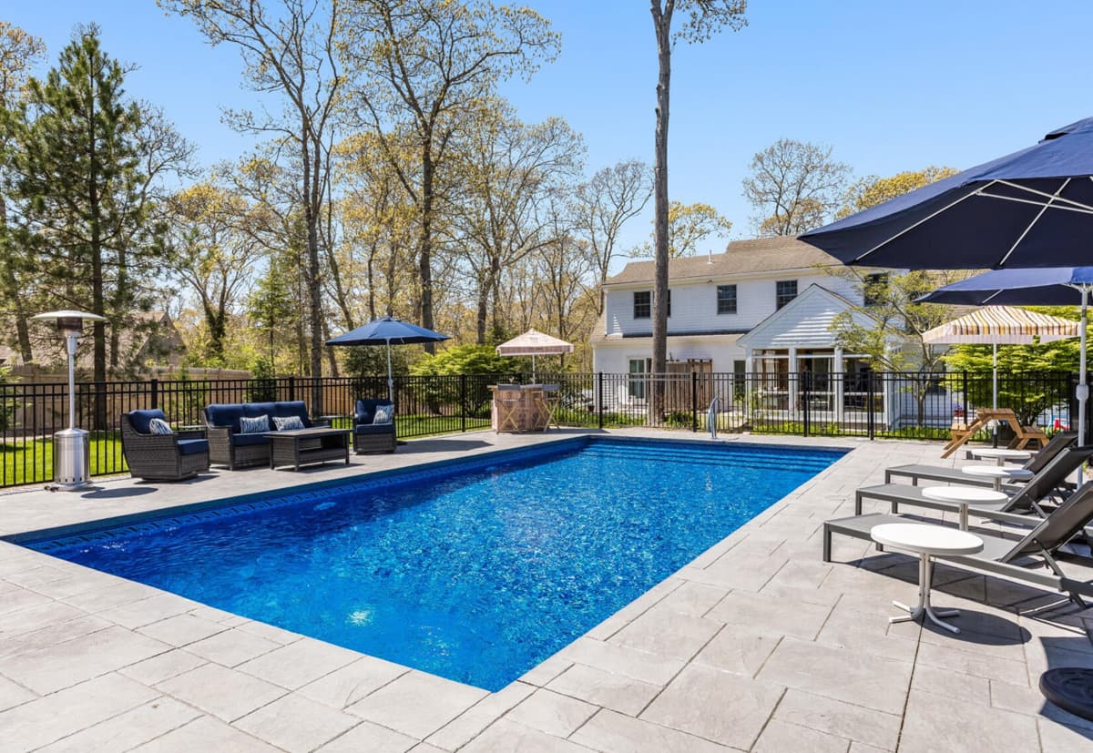 Take a Minott - Image 2