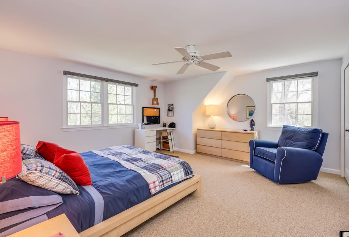 Take a Minott - Image 17