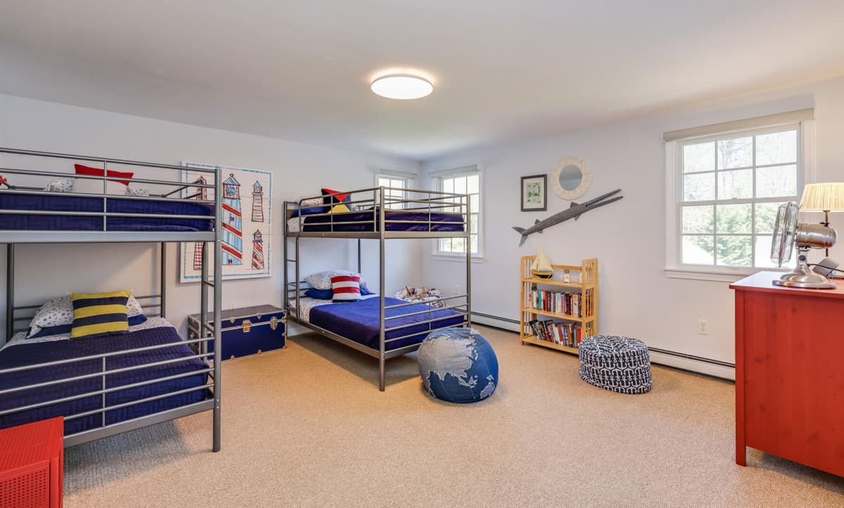 Take a Minott - Image 19