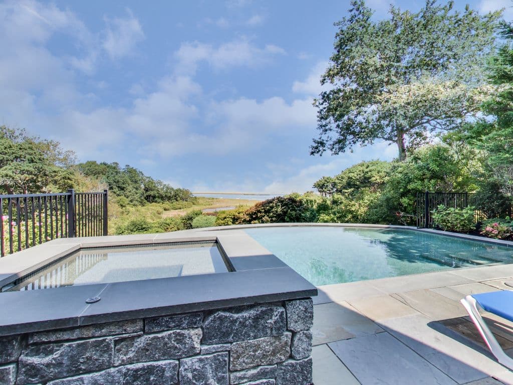 White Crest House - Image 40