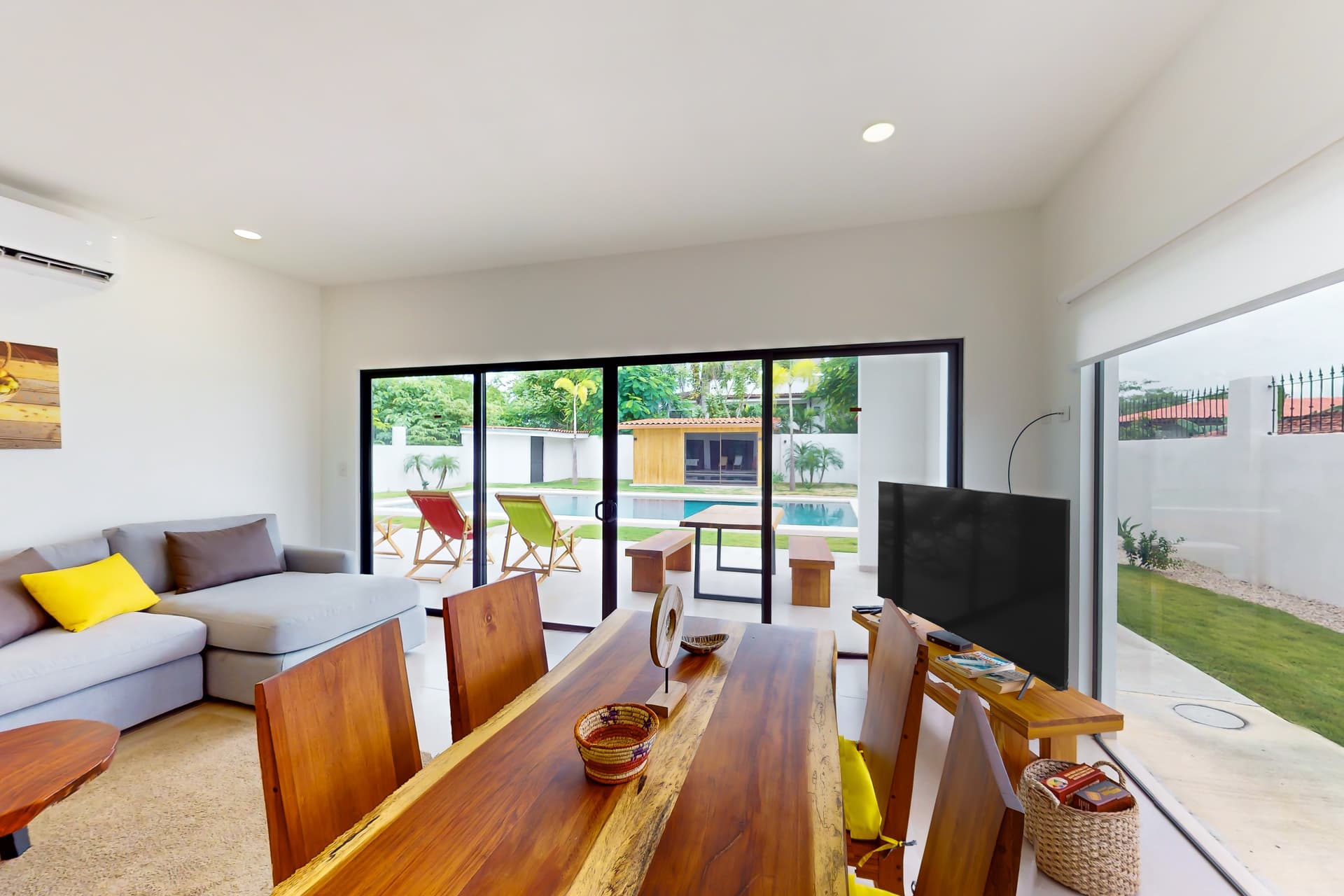 Coral Deluxe - Image 6