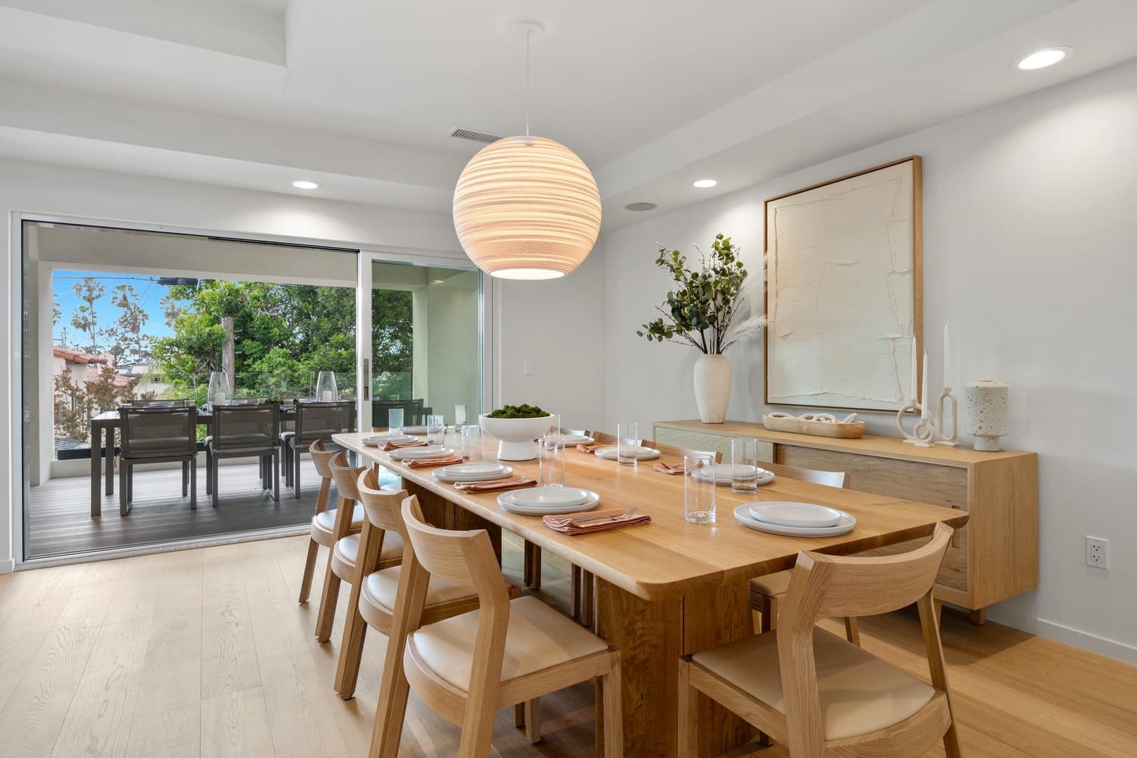 Shoreline Retreat - Image 13