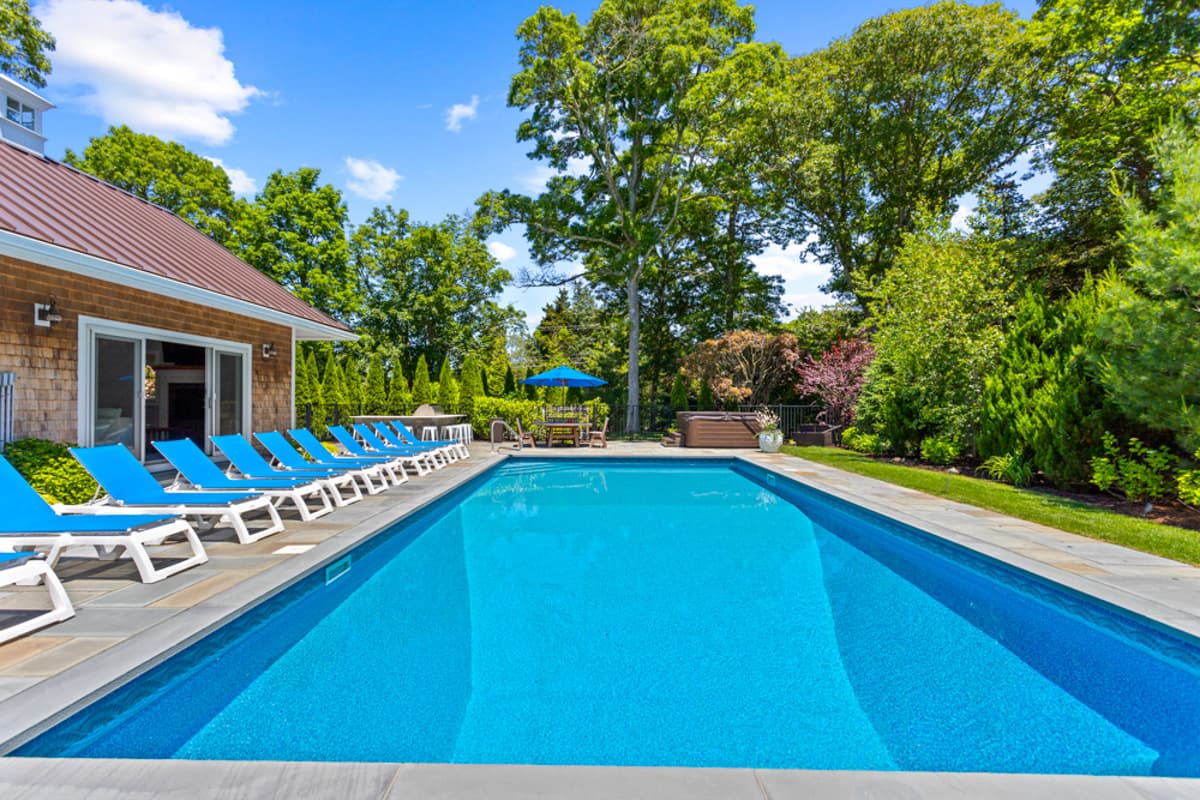 Meeting House - Image 51