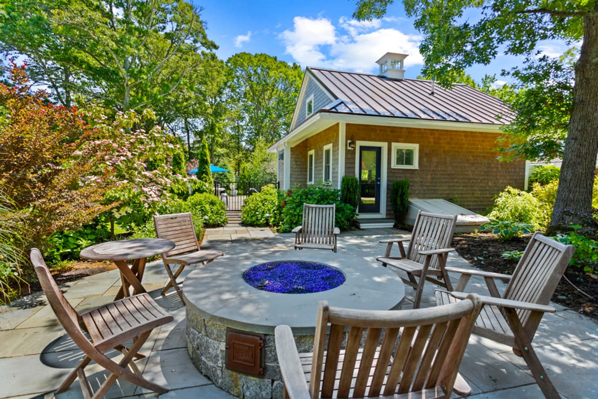 Meeting House - Image 5