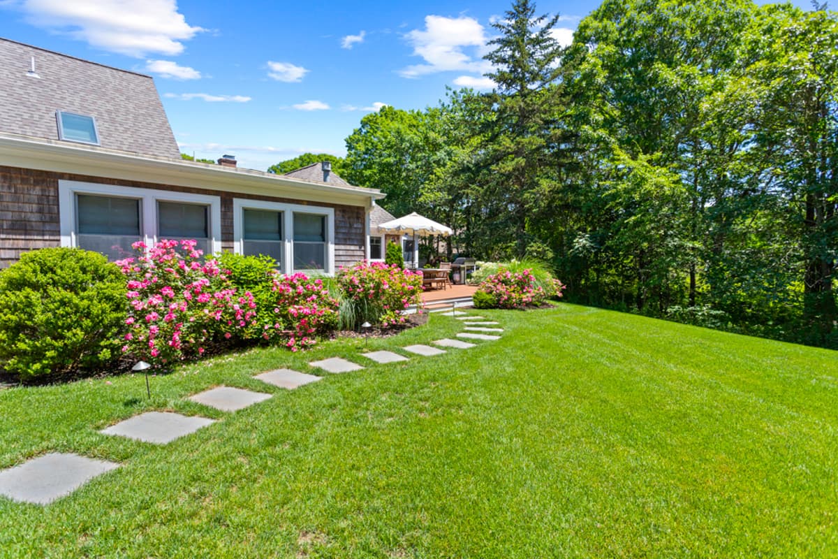 Meeting House - Image 45