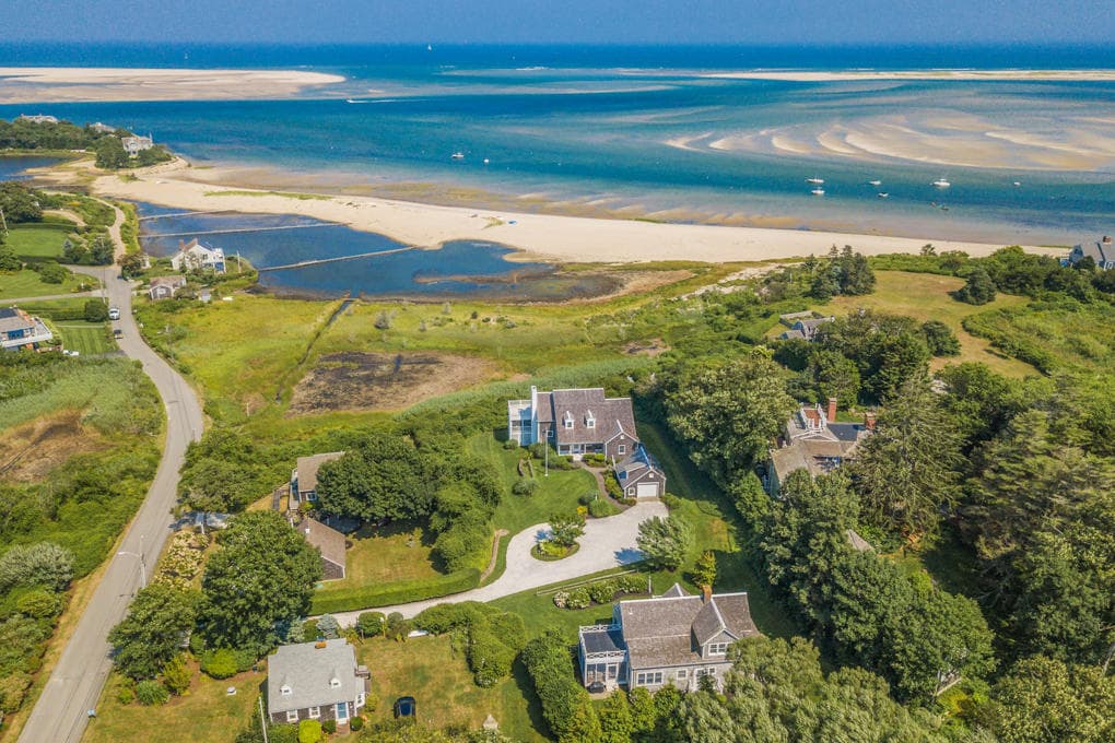 Harborside Hideaway - Image 2