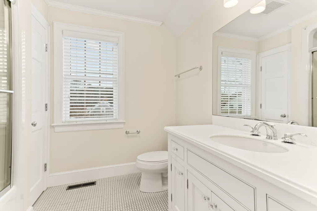 Harborside Hideaway - Image 35