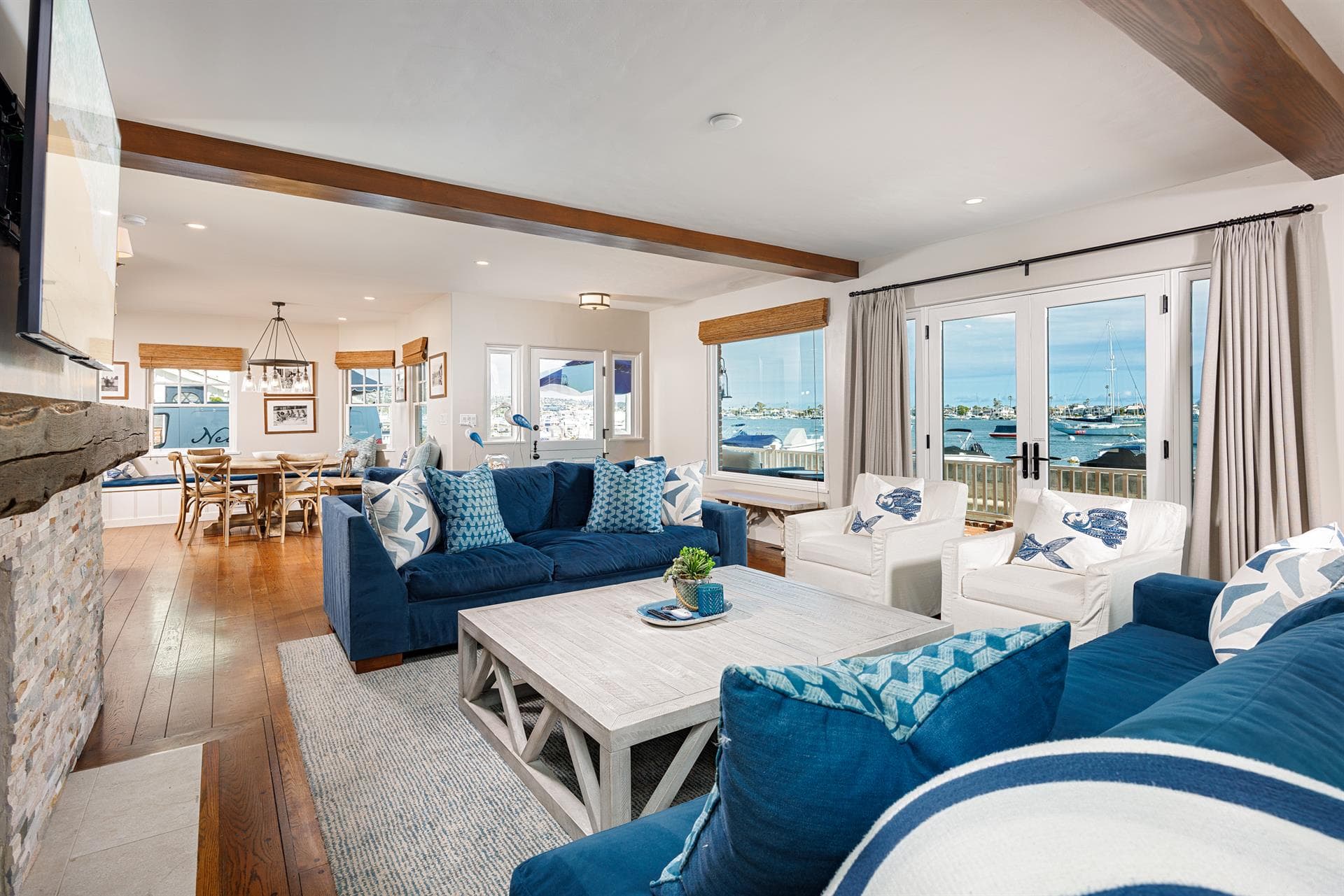 Harbor Beach Escape - Image 10