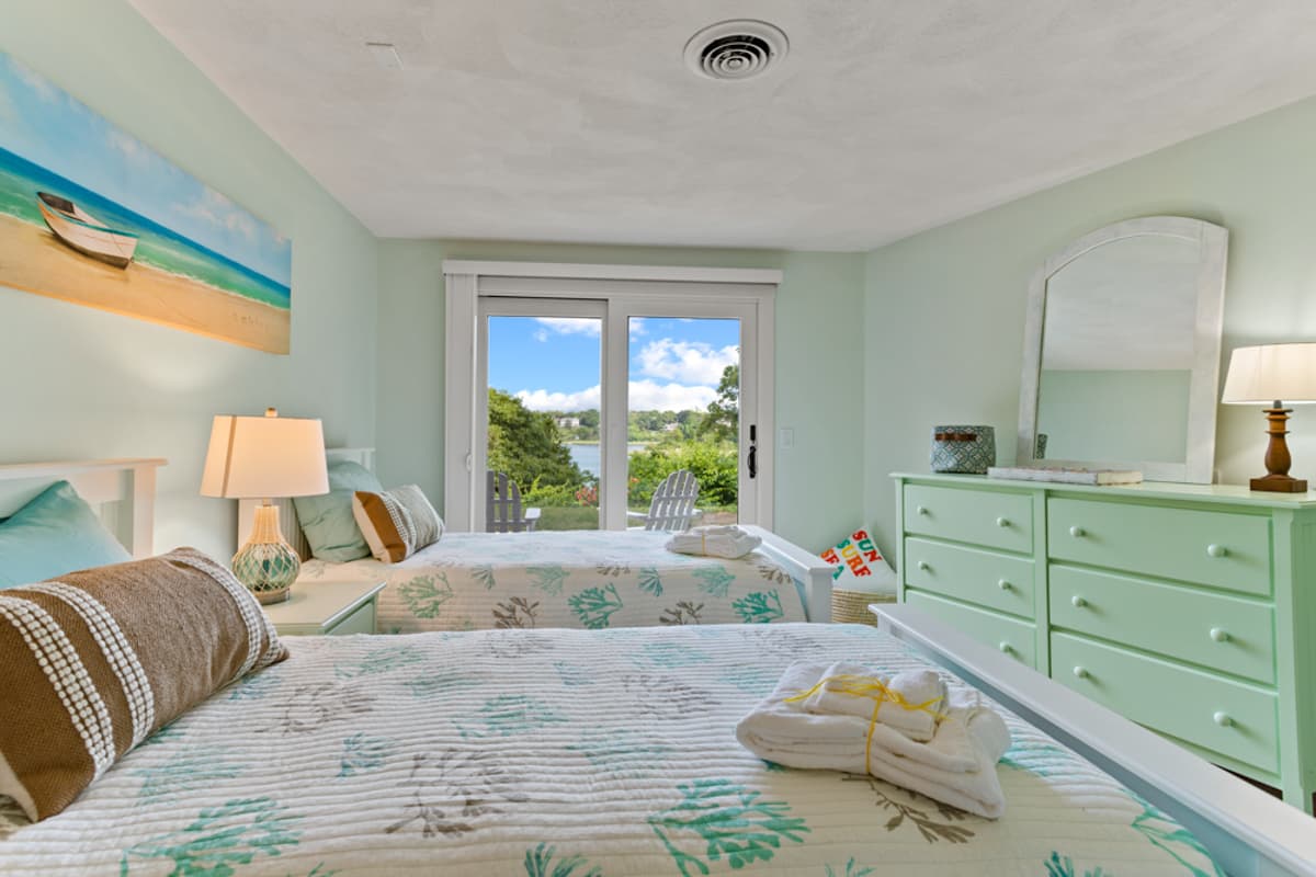 Cove Crest House - Image 28