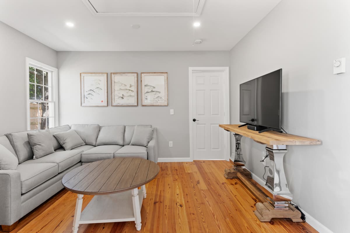 Dennis Dreams - Image 22