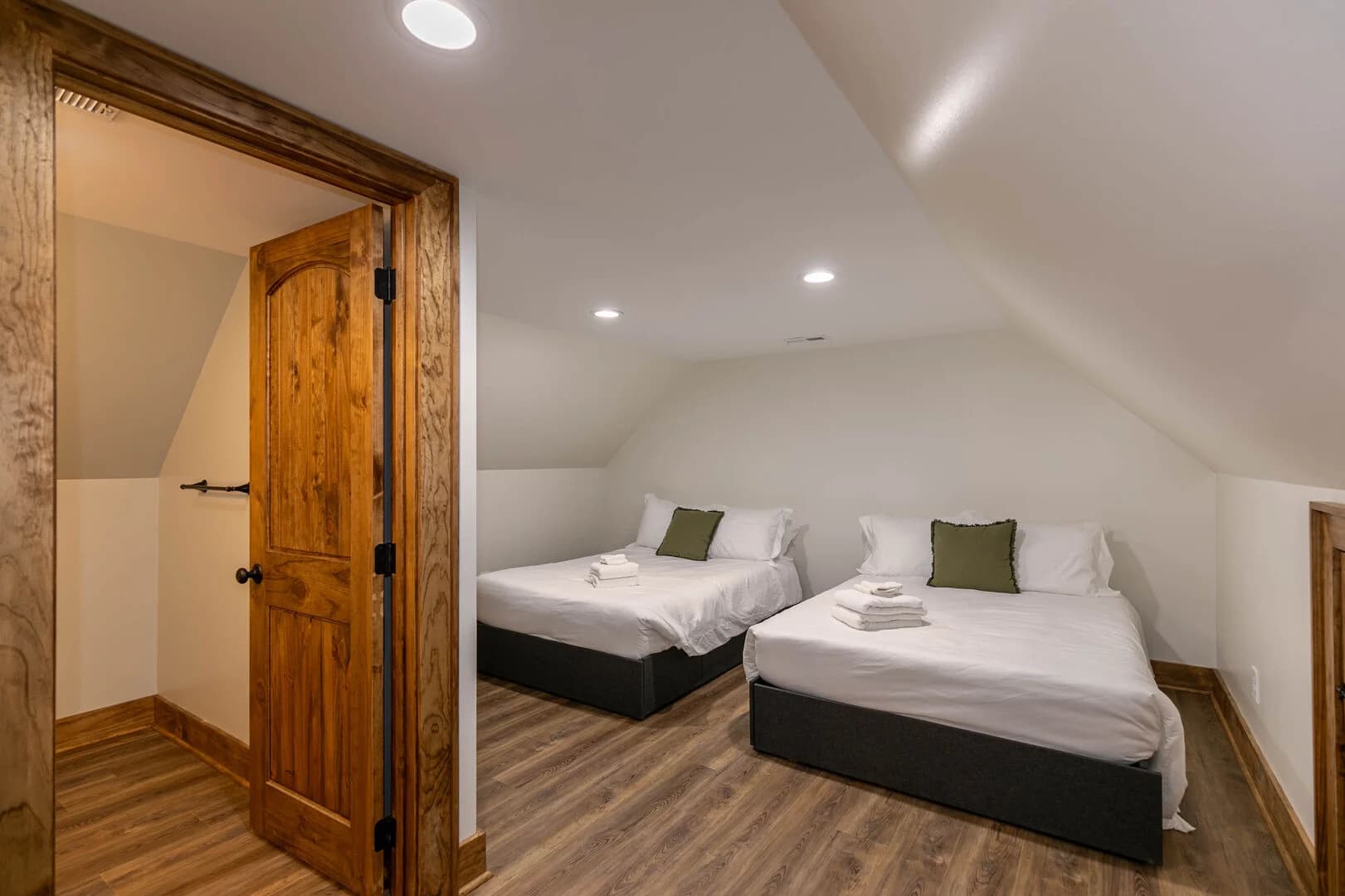 Sweet Serenity - Image 32