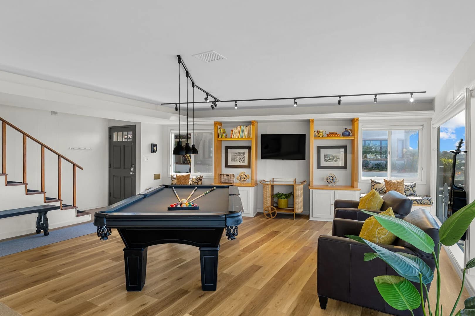 Sunsets on Riviera - Image 16