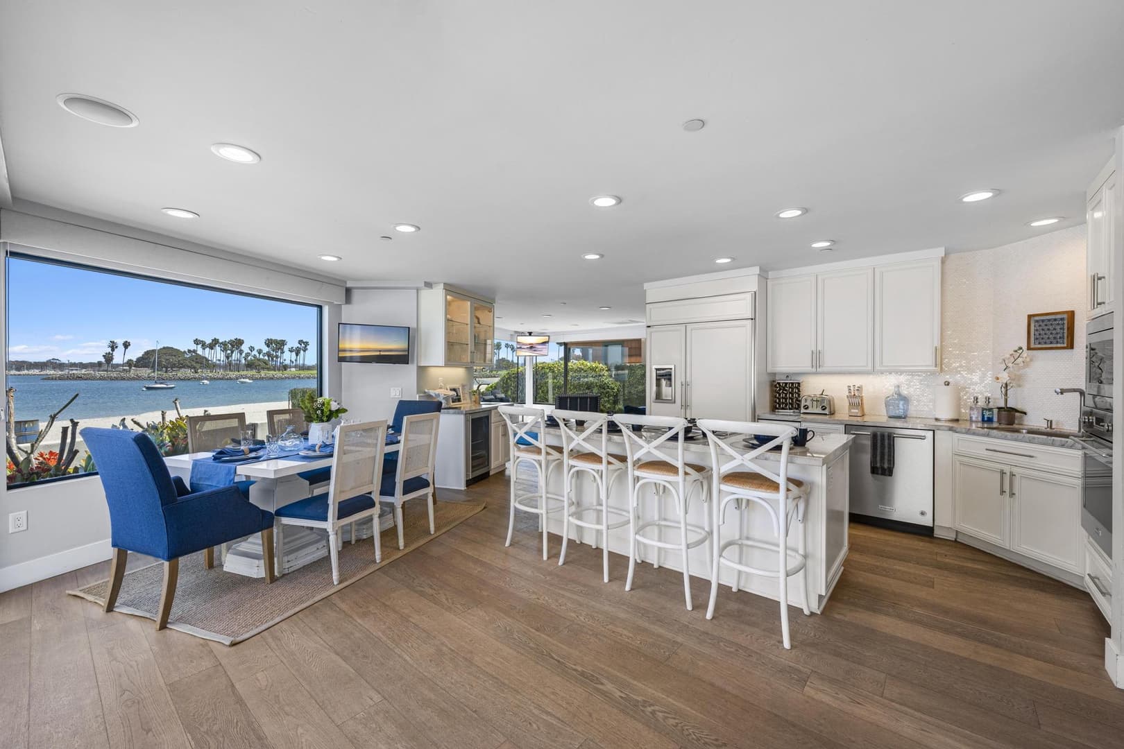 Bayside Retreat - Image 7