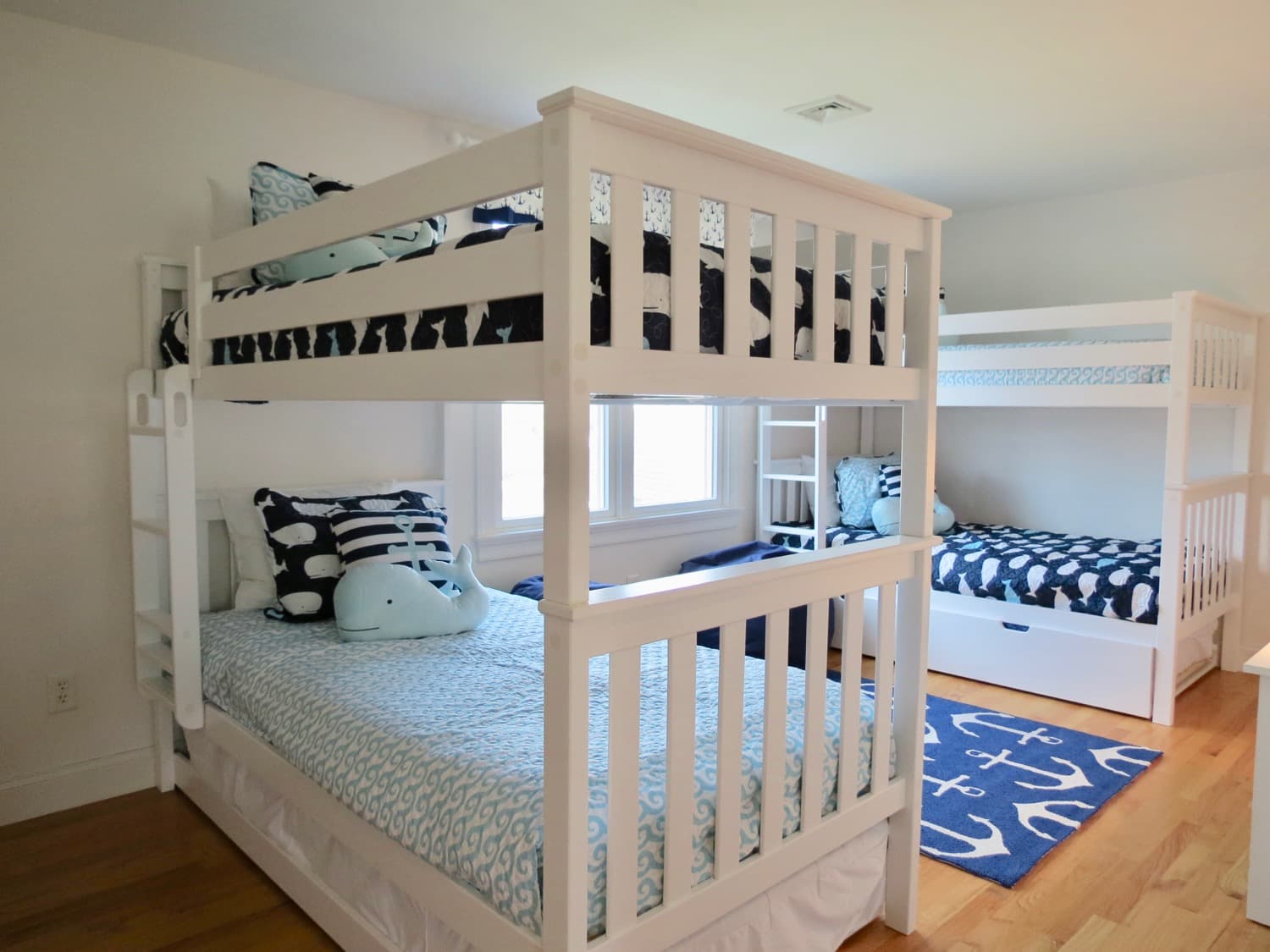 Queen's Perch - Image 19